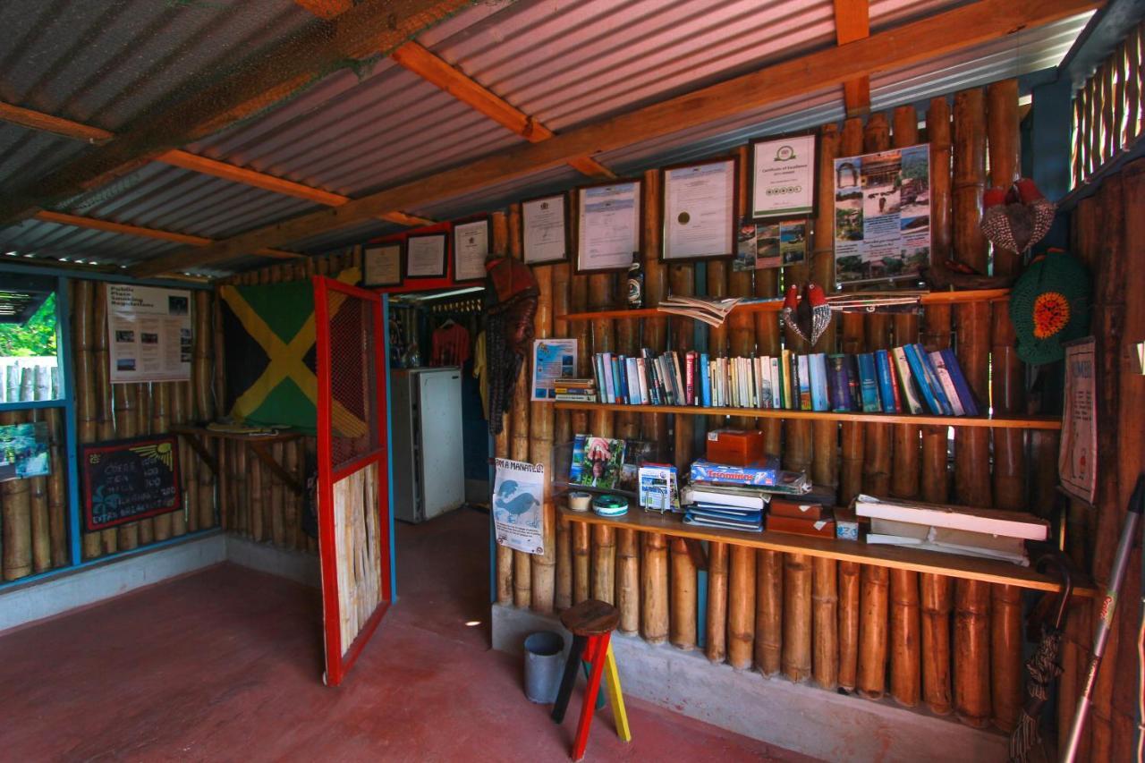 Bed and Breakfast Zion Country Manchioneal Esterno foto
