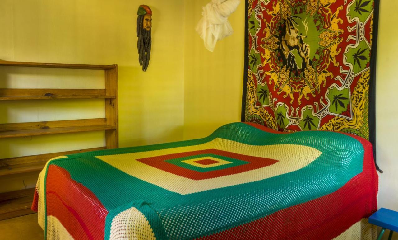 Bed and Breakfast Zion Country Manchioneal Esterno foto